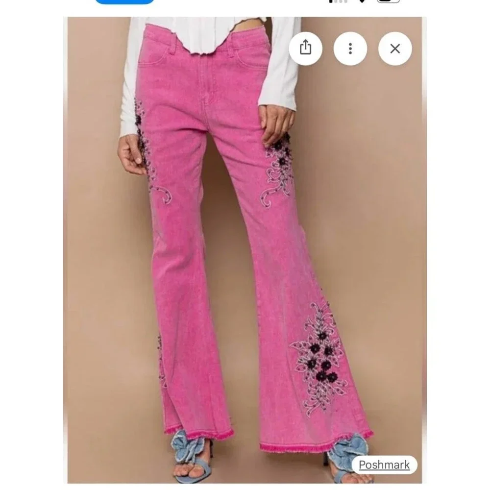 POL jeans POL Pants PINK FLARE EMBROIDERED FLOWERS bohemian jeans womens Medium